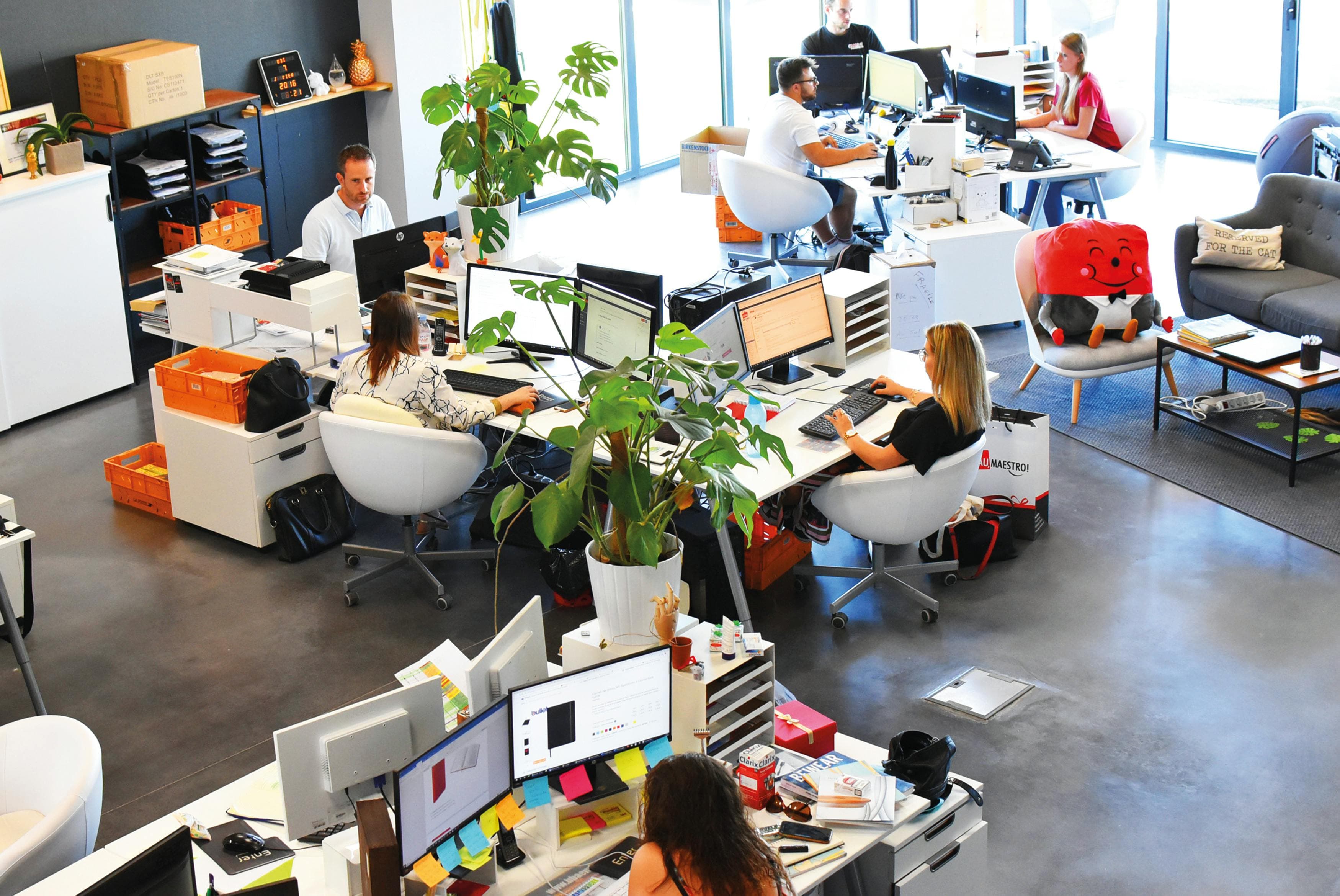 Formation intelligence artificielle et ChatGPT à Nyon — équipe en atelier pratique